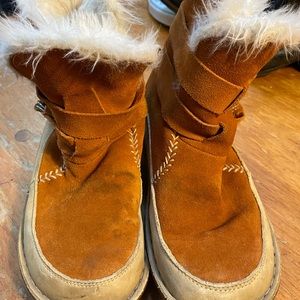 Womens Sorel vintage tootega orange faux fur winter boots 6 fits larger